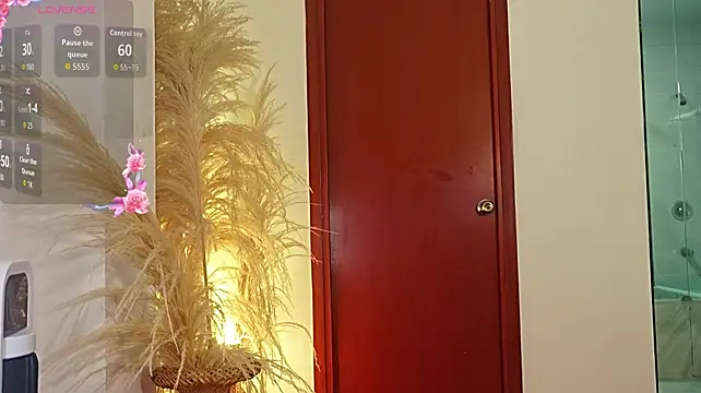 CarolineFyre 即時 XXX 聊天