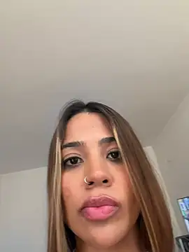 צ'אט XXX בשידור חי של princess___hot