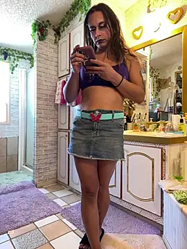 TranSexualJade95のライブXXXチャット