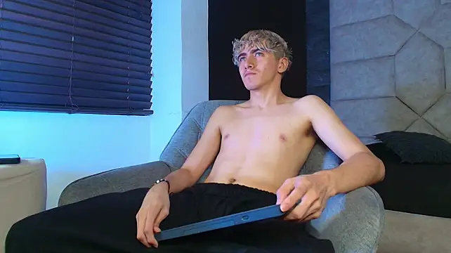 Tyler_Mcrey Webcam Show