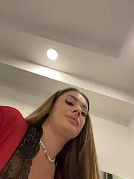 IsabellaEtthan Adlı Modelin Canlı XXX Sohbeti