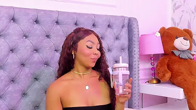 HaileeRoberts 라이브 XXX 채팅