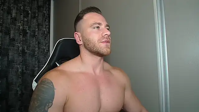 Thori92 Webcam show