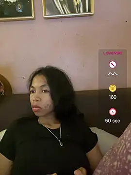 Lunevia Live XXX-Chat