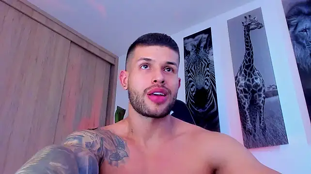 Santos_ramirez1 即時 XXX 聊天