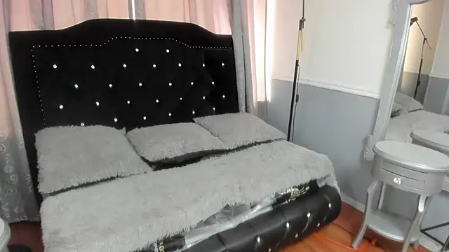 gaby_trent – Naživo XXX chat