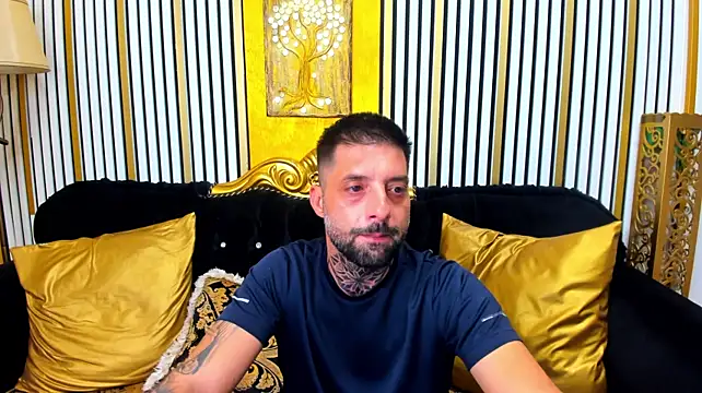 Chat +18 de TommyDum ao vivo