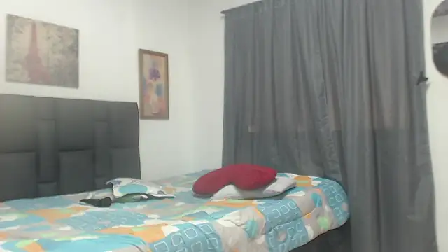 Doll_rihana's Live XXX Chat