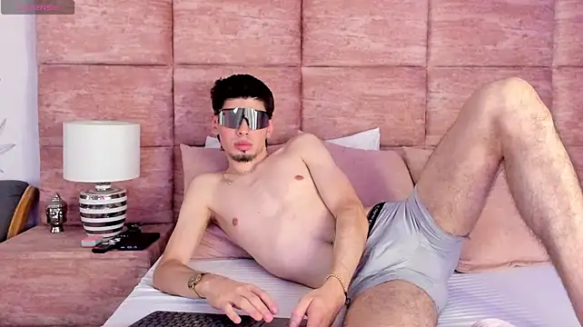MaxFoox live XXX chat