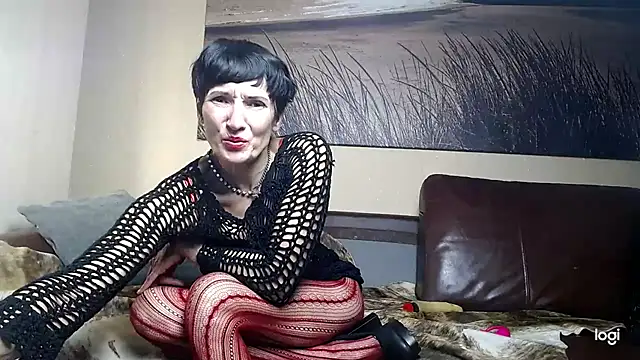 ElizabethLongn Live XXX chat