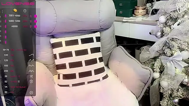 Monica-666888-'s Webcam Show
