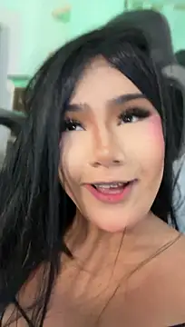 Vale_PradaのライブXXXチャット