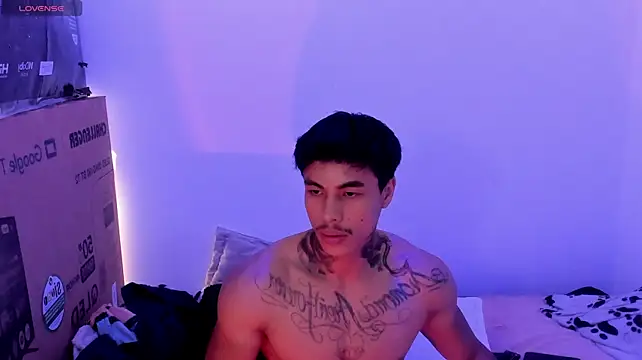 Chat XXX ao vivo de IanWest_