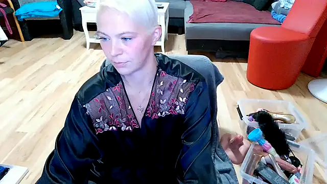 ZuckerMausi17 Webcam-Show