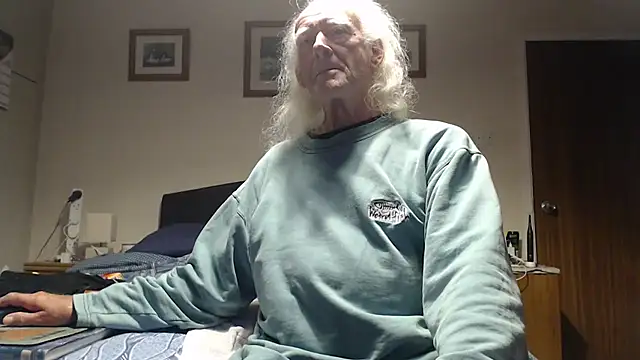 Chatroom XXX en direct de WaverlyKernow