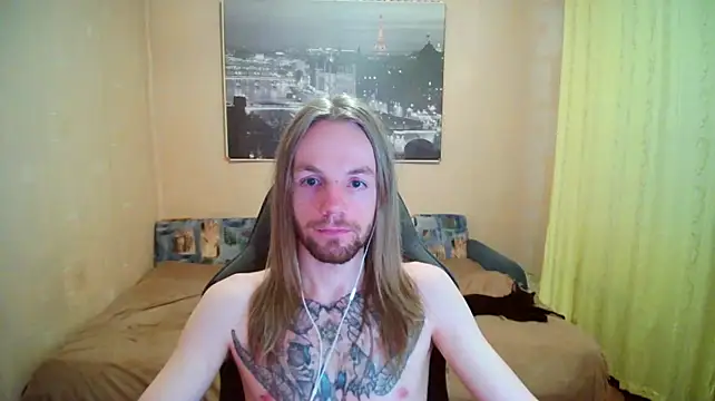 Chat XXX en directo de AdamDickens