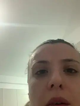 Chat XXX en directo de bunnythetailor