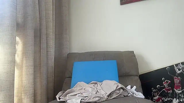 DaSwitch85 webkamerás műsora