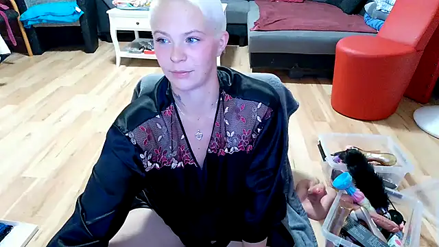 โชว์เว็บแคมของ ZuckerMausi17