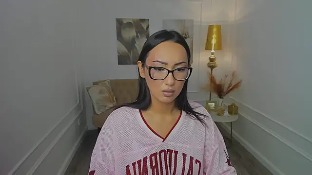 Chatroom XXX en direct de EvaSarazardje