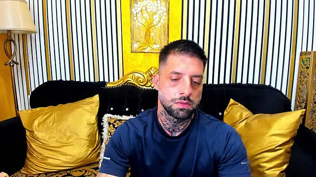 دردشة TommyDum الجنسية المباشرة