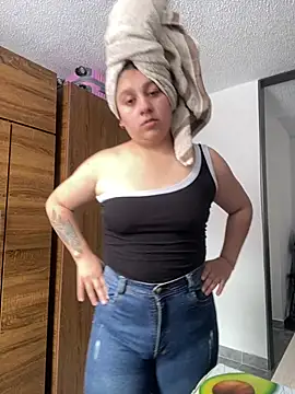 Chat XXX en directo de KOREN_JALAA