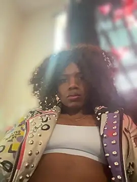 הופעת וובקאם של frenchiego