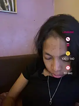 Lunevia's Live XXX Chat