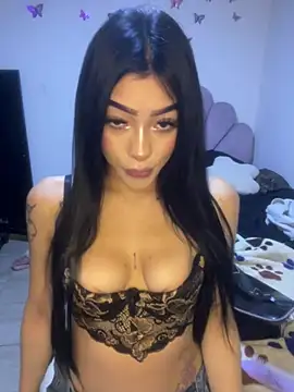 DAKOTA_SAKURA লাইভ XXX চ্যাট
