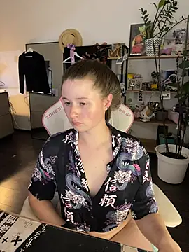 Онлайн чат XXX sweetest_pie
