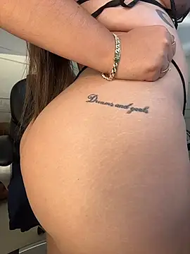 ava_blue Chat XXX in diretta
