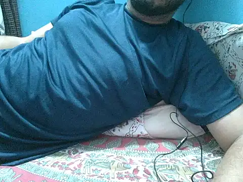 Precumboner live XXX chat