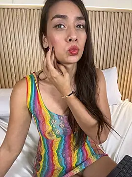 NahimiThompson 라이브 XXX 채팅
