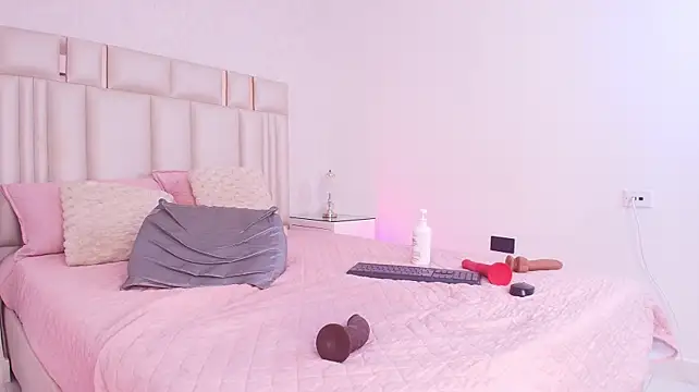 alanarose18のライブXXXチャット