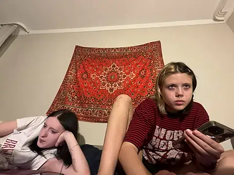 Catherine19Hunt Live XXX-Chat