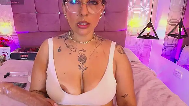Victoria_Elektra's Live XXX Chat