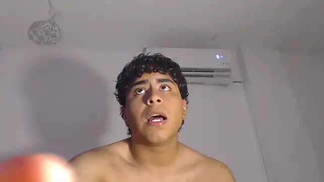 Show de stefano_piero na webcam