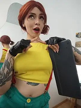 Cassie_Cage Pertunjukan Webcam
