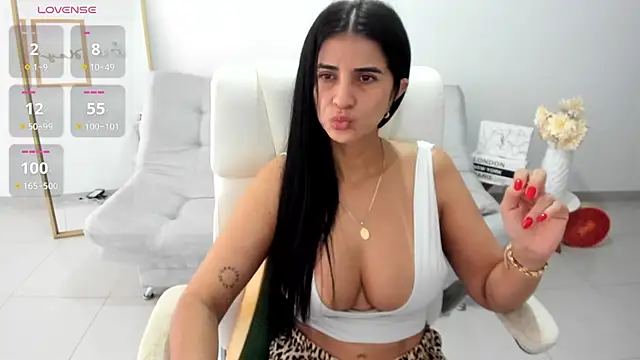Chat XXX en directo de renata_t_