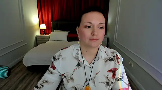 GoldenHazeen Live XXX chat