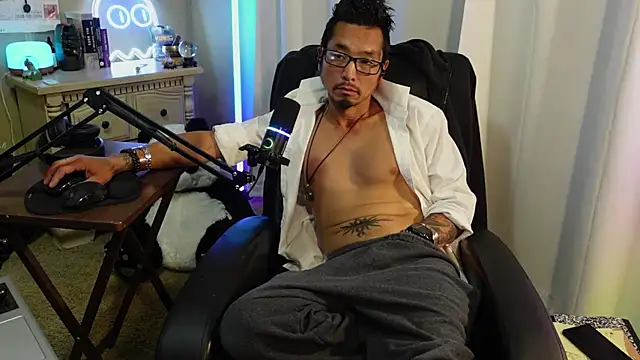 Chat XXX en directo de Ghost11_11