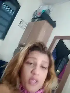 Chat +18 de divinabb ao vivo