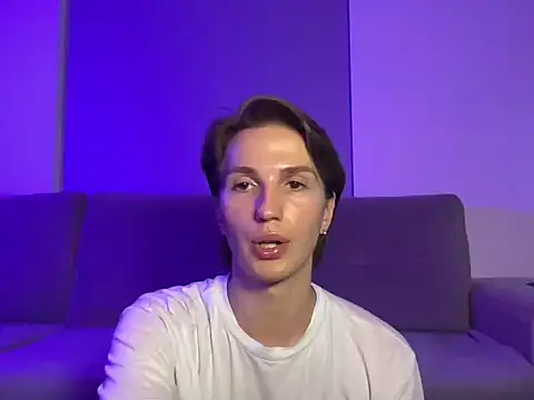 LeoWild1 live XXX chat