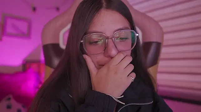 Czat XXX na żywo – milly_kenner