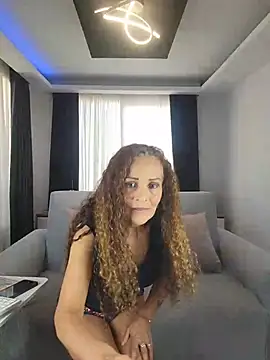 Chatroom XXX en direct de evasweett__