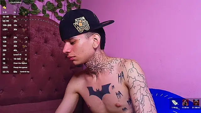 TheBatMansion: онлайн-секс-чат