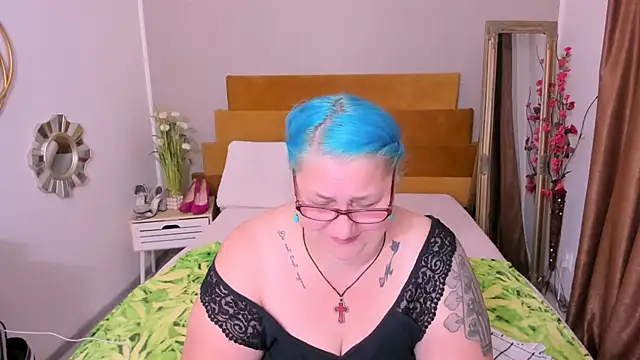 Sugarmommy_69X's Live XXX Chat