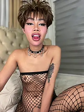 دردشة Innocent_yanixx69 الجنسية المباشرة