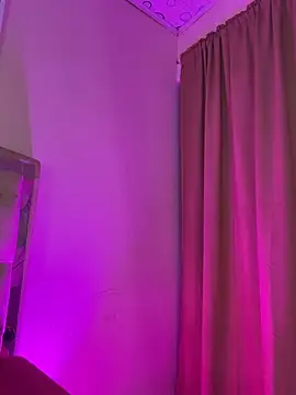Alessia_Nassar webcam show