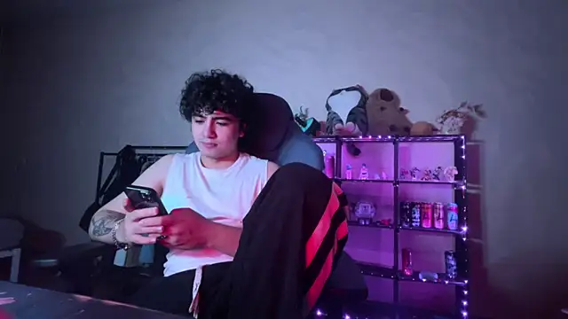 _ELIGOS_ Chat XXX live